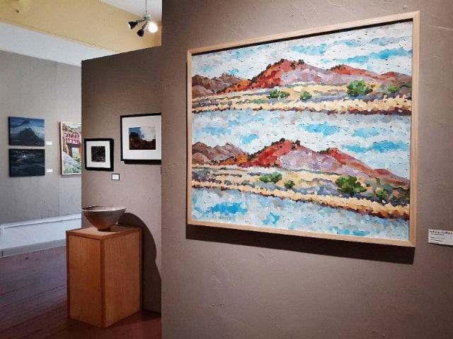 Group Show (800x600)